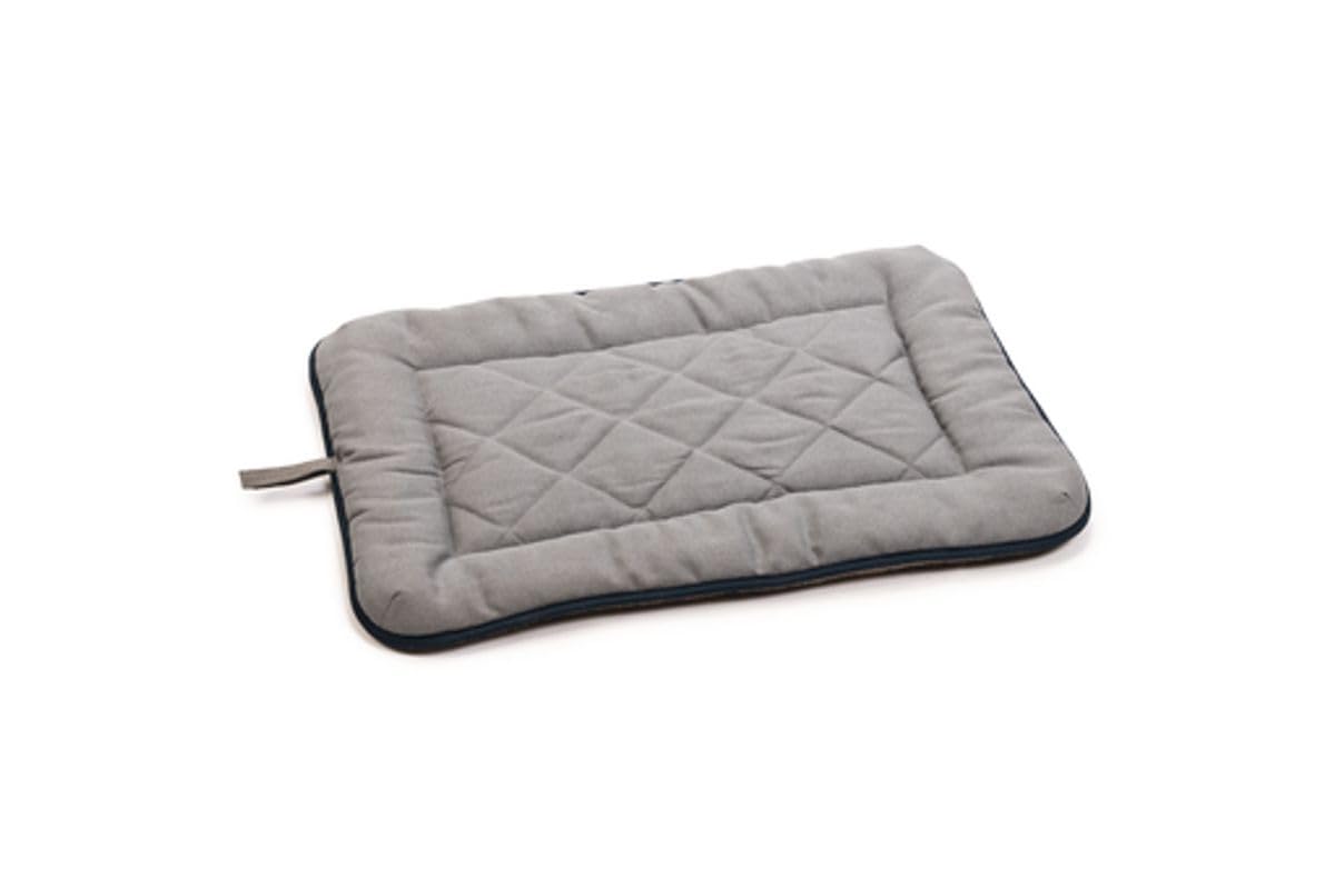 karlie-beeztees-dgs-nano-chenille-sleeper-cushion-lex-liegekissen-grau-49x36x3-5 image 3
