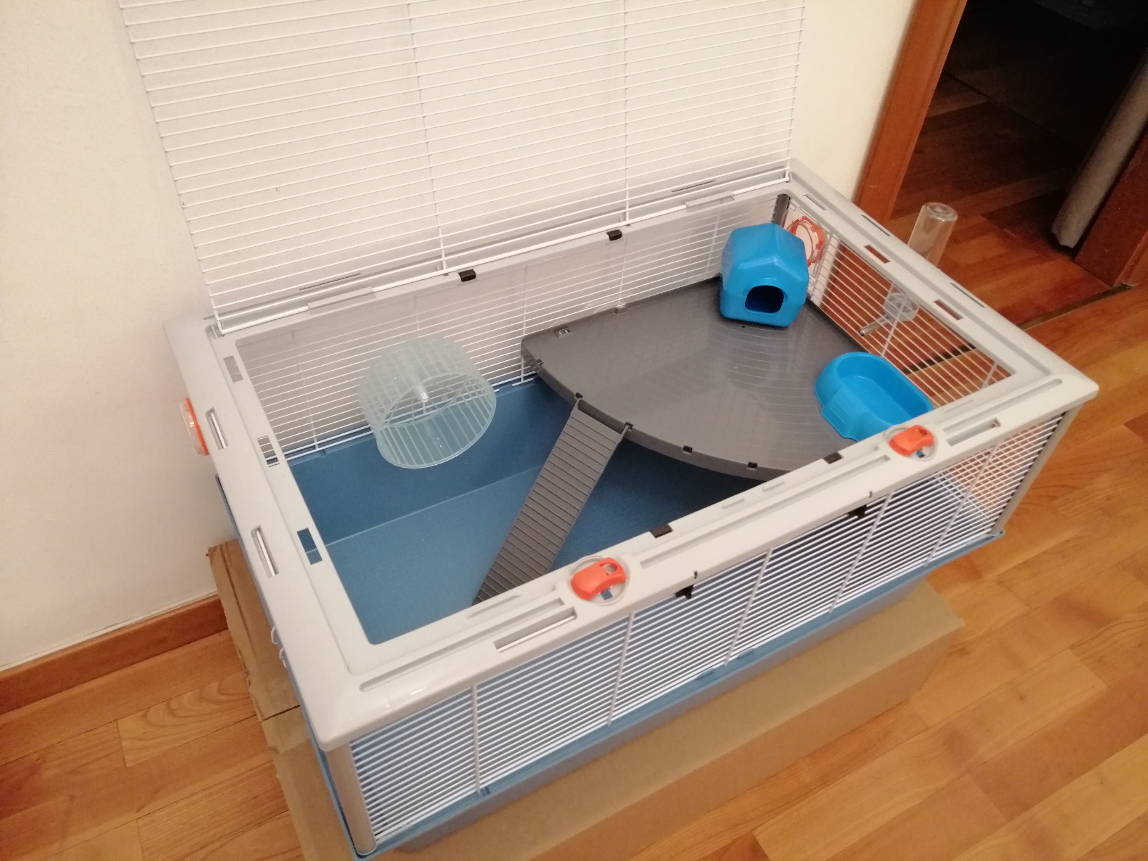 Perfektes Zuhause für Goldhamster