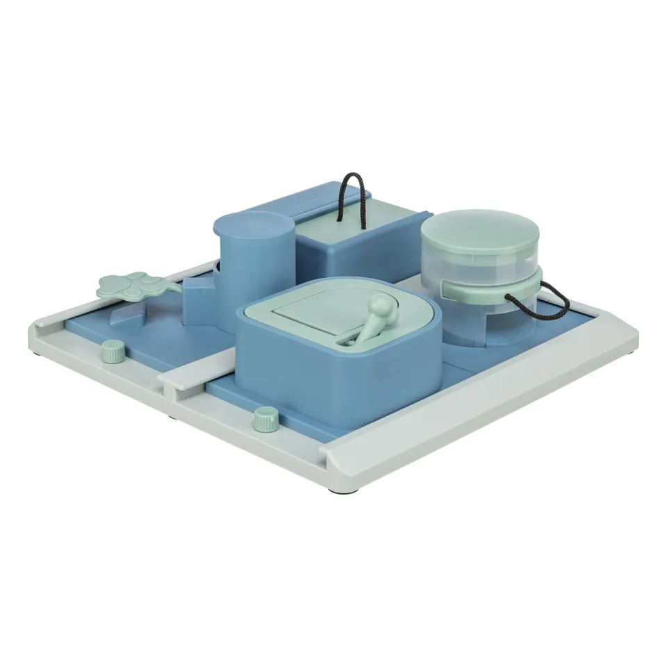 trixie-poker-box-2-strategiespiel-intelligenzspielzeug-f-r-hunde-31-x-31-cm image 1