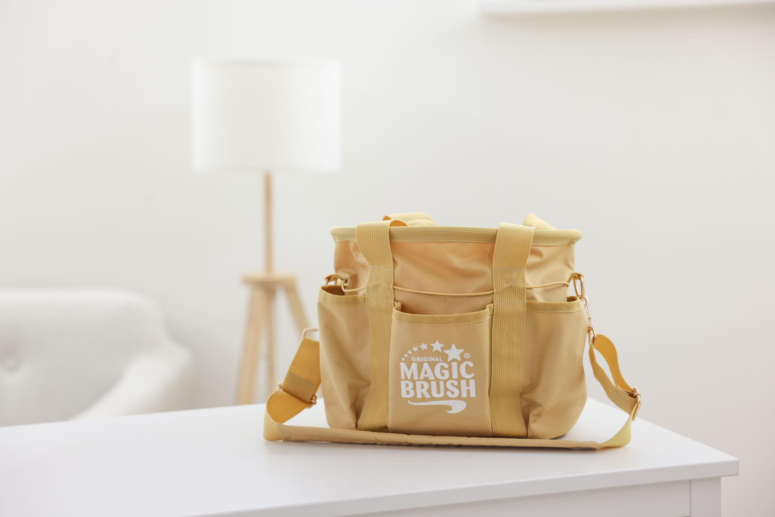 kerbl-magicbrush-putztasche-30x25x25-cm-golden-ohne-inhalt image 5