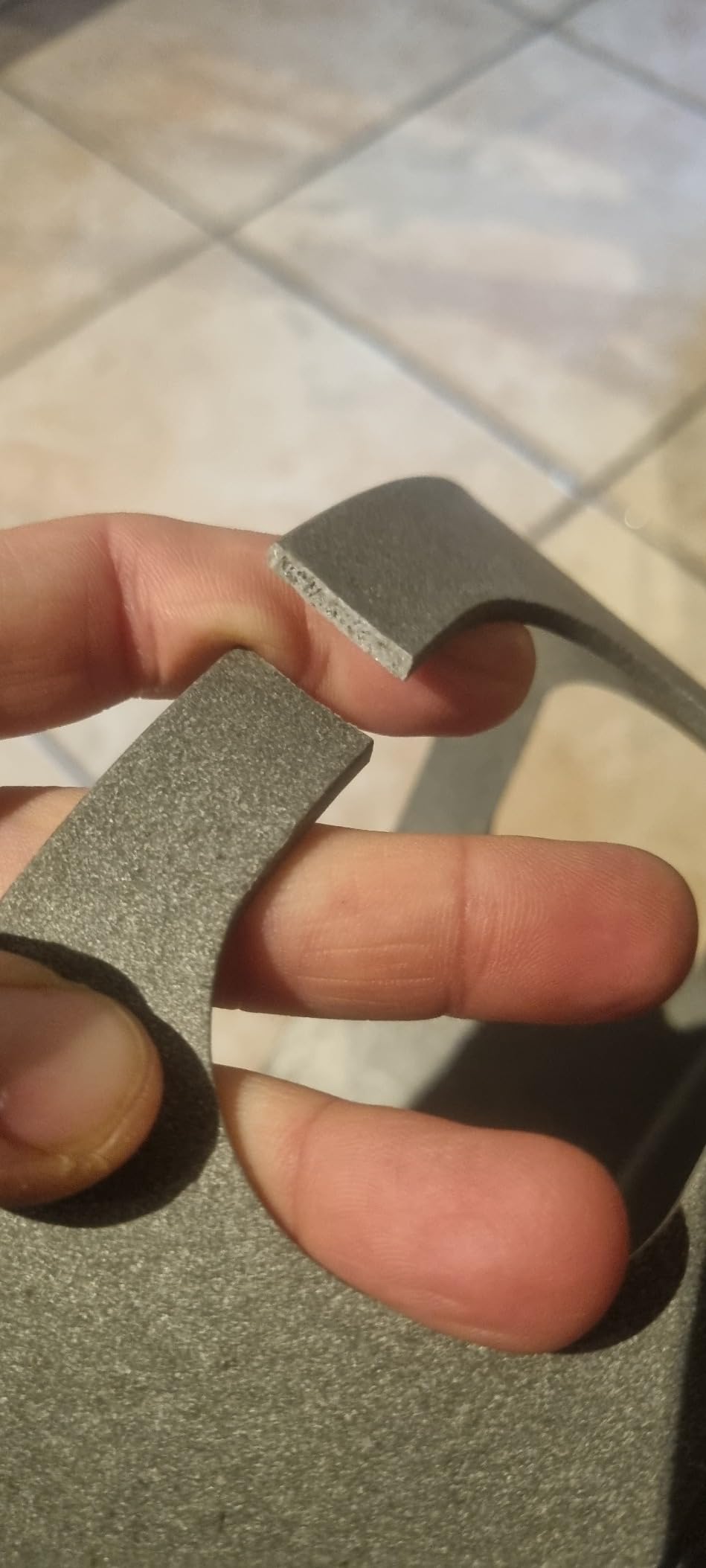 Hühner total beschäftigt