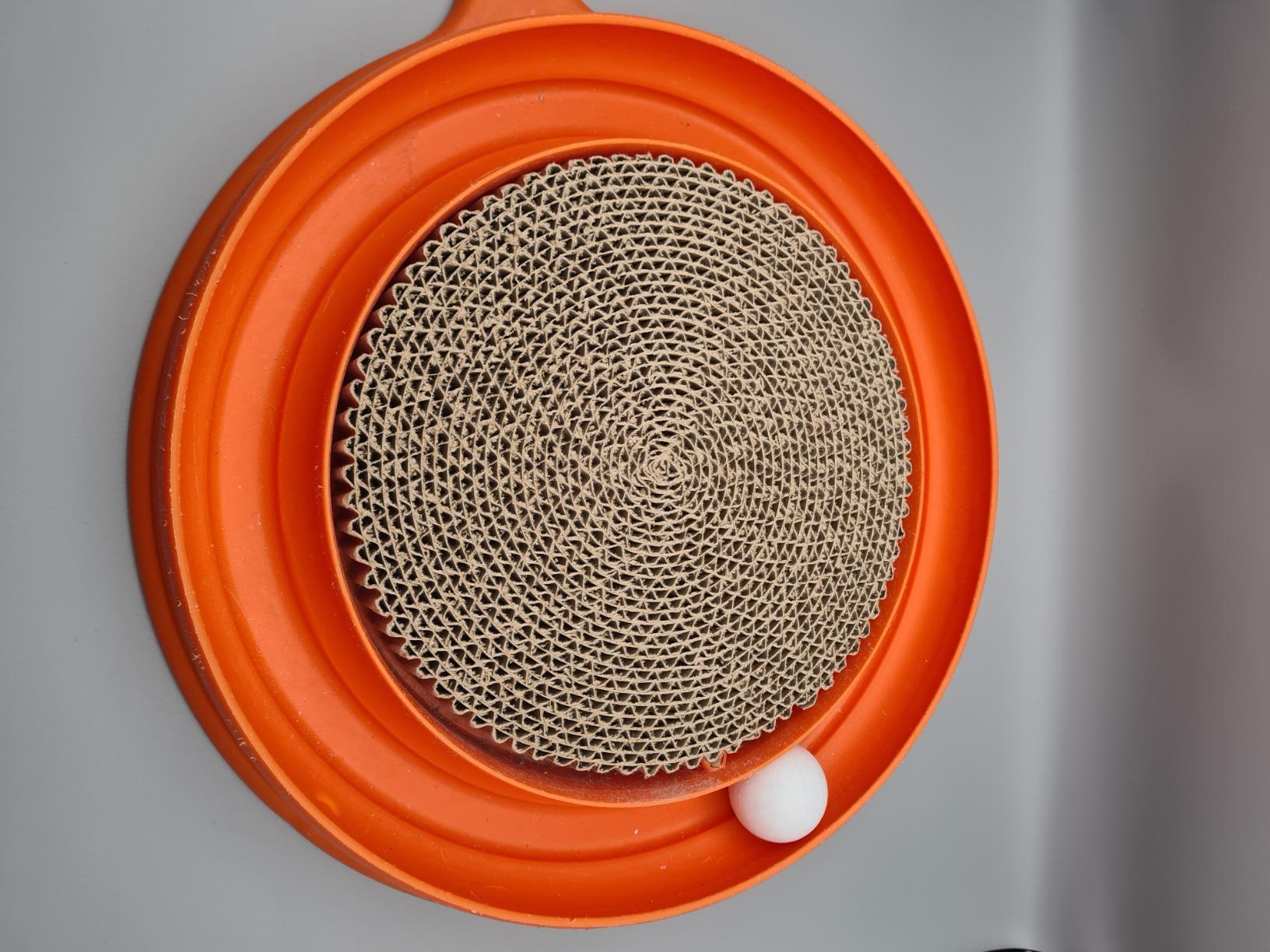 Meine Omi-Katze liebt sie